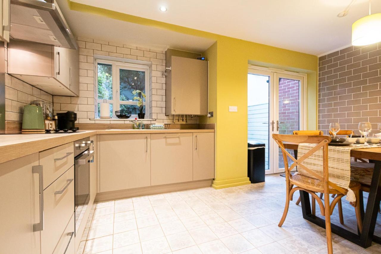 Charles St Chester City Townhouse By Rework Accommodation Exterior photo